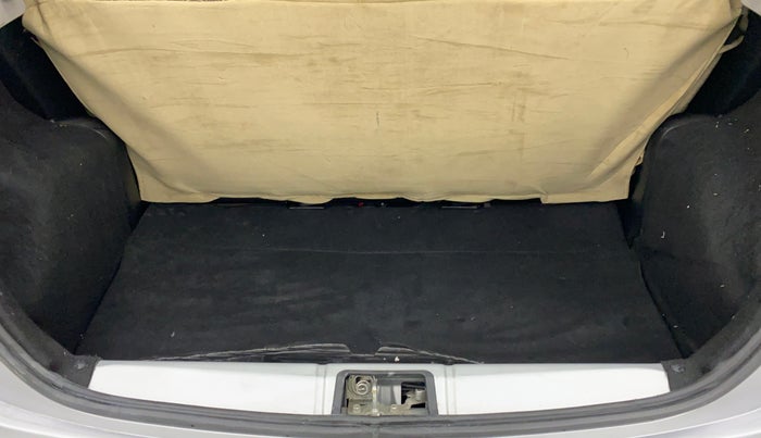 2011 Toyota Etios Liva G, Petrol, Manual, 12,046 km, Boot Inside