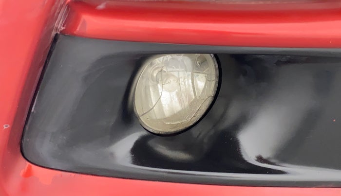 2018 Maruti Vitara Brezza ZDI, Diesel, Manual, 40,605 km, Right fog light - Minor damage