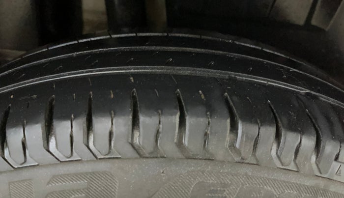 2019 Maruti Dzire VXI, Petrol, Manual, 46,975 km, Right Rear Tyre Tread