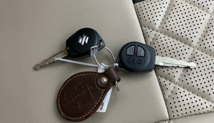 2019 Maruti Dzire VXI, Petrol, Manual, 46,975 km, Key Close Up