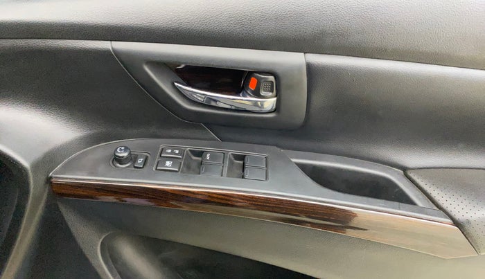 2018 Maruti S Cross ALPHA 1.3, Diesel, Manual, 94,576 km, Driver Side Door Panels Control