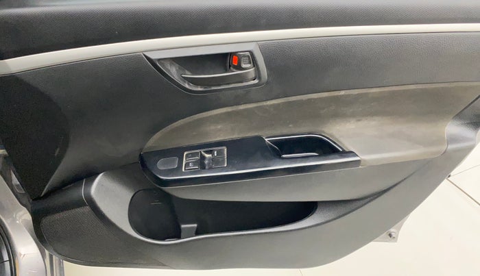 2017 Maruti Swift LXI (O), Petrol, Manual, 45,568 km, Driver Side Door Panels Control