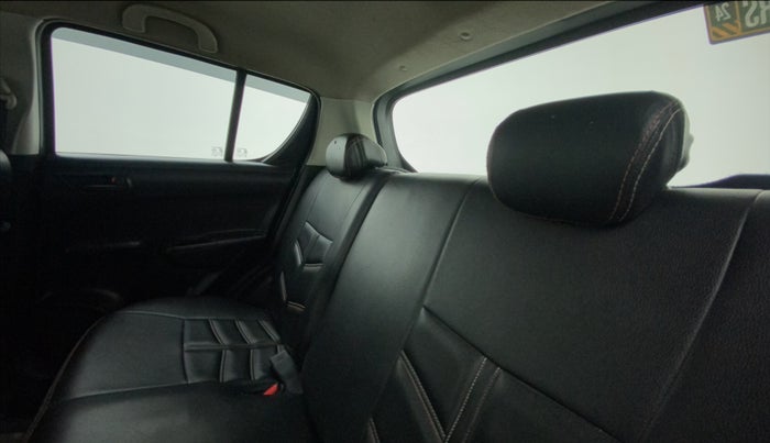 2017 Maruti Swift LXI (O), Petrol, Manual, 45,568 km, Right Side Rear Door Cabin