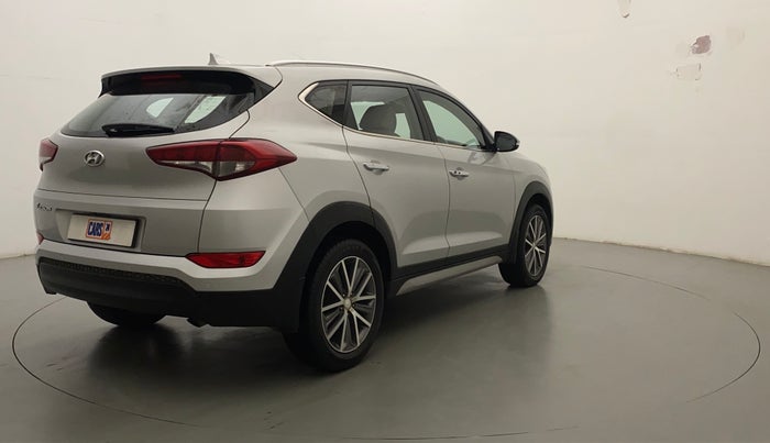 2017 Hyundai Tucson 2WD AT GL PETROL , Petrol, Automatic, 64,279 km, Right Back Diagonal