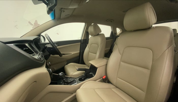 2017 Hyundai Tucson 2WD AT GL PETROL , Petrol, Automatic, 64,279 km, Right Side Front Door Cabin