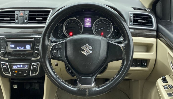 2015 Maruti Ciaz ZXI, Petrol, Manual, 73,980 km, Steering Wheel Close Up