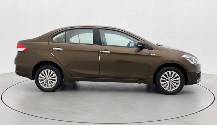 2015 Maruti Ciaz ZXI, Petrol, Manual, 73,980 km, Right Side View