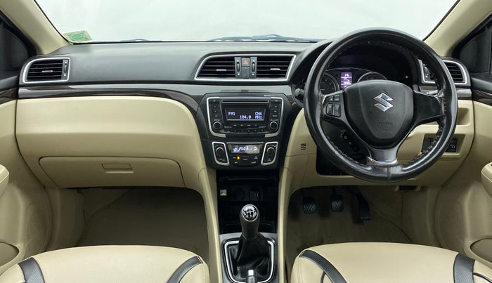 2015 Maruti Ciaz ZXI, Petrol, Manual, 73,980 km, Dashboard