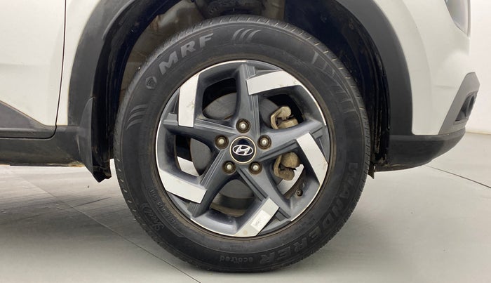 2020 Hyundai VENUE 1.0L Turbo GDI SX MT, Petrol, Manual, 36,094 km, Right Front Wheel