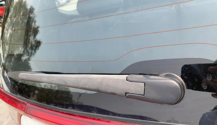 2016 Honda BR-V 1.5L I-VTEC V CVT, Petrol, Automatic, 1,04,407 km, Rear Wiper