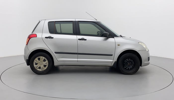 2011 Maruti Swift VXI, Petrol, Manual, 46,838 km, Right Side View