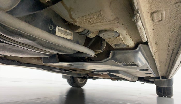 2016 Skoda Rapid AMBITION 1.6 MPI MT PLUS, Petrol, Manual, 82,482 km, Right Side Underbody