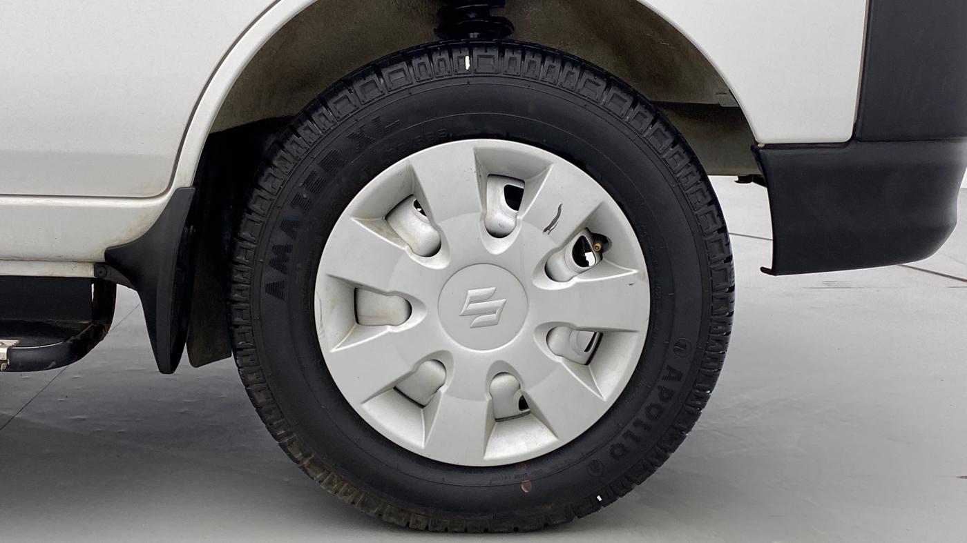 2021 Maruti Eeco 5 STR WITH AC PLUSHTR, Petrol, Manual, 2,687 km, Right Front Wheel