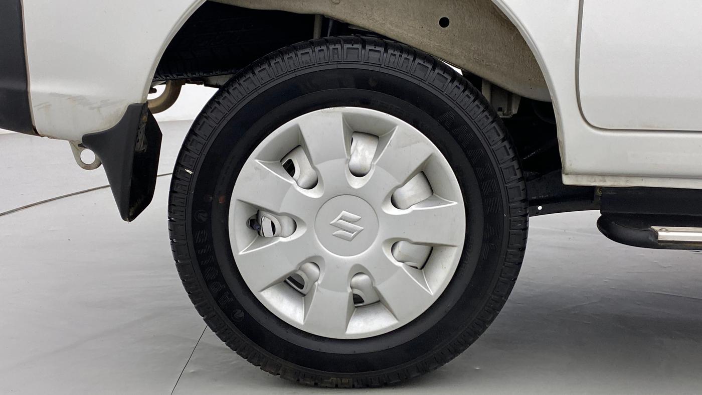 2021 Maruti Eeco 5 STR WITH AC PLUSHTR, Petrol, Manual, 2,687 km, Right Rear Wheel