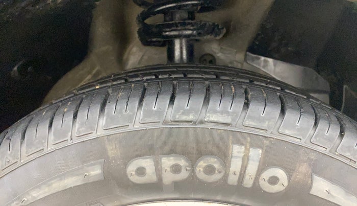 2022 MG HECTOR SHINE 1.5 PETROL TURBO MT, Petrol, Manual, 24,799 km, Right Front Tyre Tread