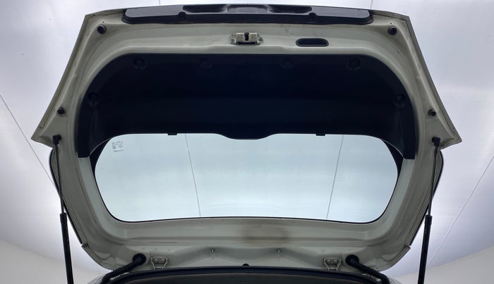 2017 Maruti Swift VDI, Diesel, Manual, 82,916 km, Boot Door Open