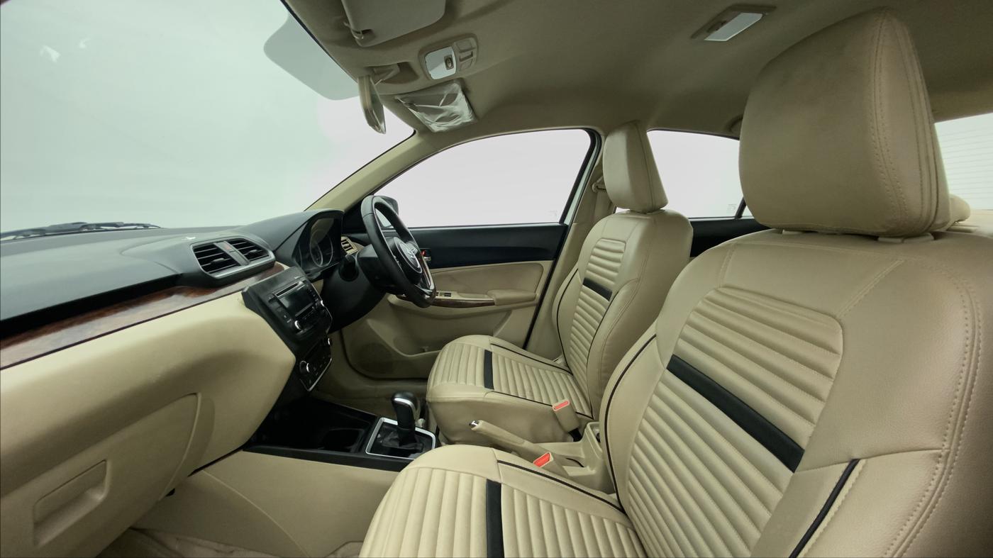 2018 Maruti Dzire ZXI AMT, Petrol, Automatic, 32,311 km, Right Side Front Door Cabin