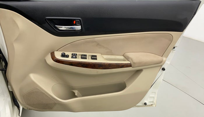 2018 Maruti Dzire ZXI AMT, Petrol, Automatic, 32,311 km, Driver Side Door Panels Control
