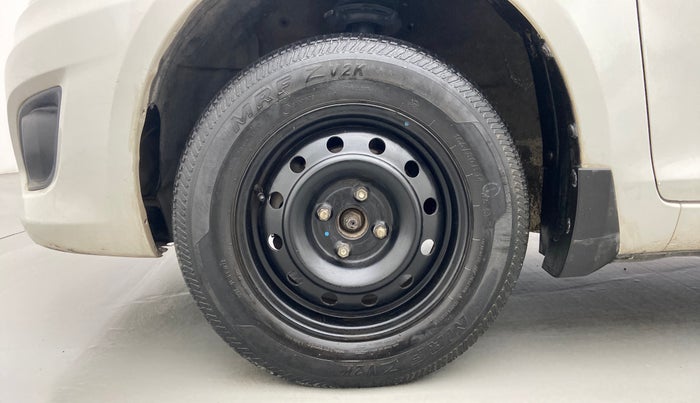 2012 Maruti Swift Dzire VDI, Diesel, Manual, 99,334 km, Left Front Wheel