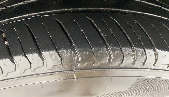 2019 Tata NEXON XM PETROL, Petrol, Manual, 88,771 km, Left Front Tyre Tread