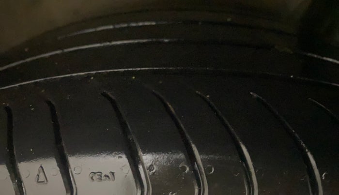 2019 Honda Civic 1.8L I-VTEC ZX CVT, Petrol, Automatic, 1,15,018 km, Left Rear Tyre Tread