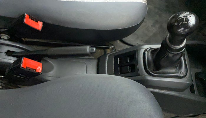 2016 Maruti Alto 800 LXI, Petrol, Manual, 75,590 km, Gear Lever