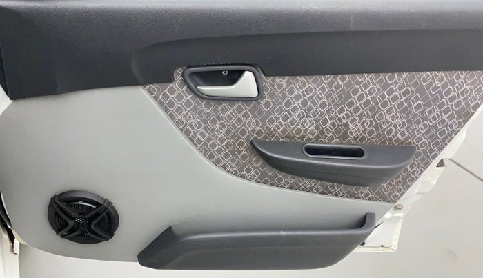 2016 Maruti Alto 800 LXI, Petrol, Manual, 75,590 km, Driver Side Door Panels Control