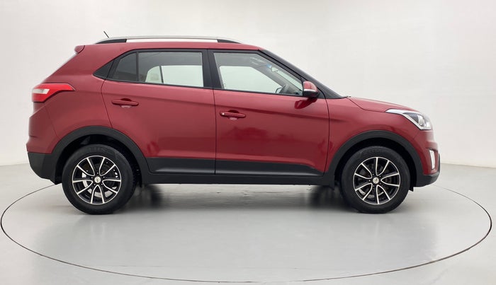2016 Hyundai Creta 1.6 SX CRDI, Diesel, Manual, 1,32,734 km, Right Side View