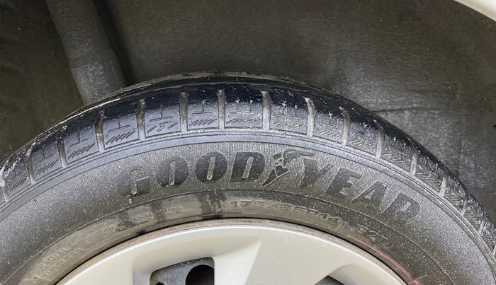 2013 Honda Amaze 1.5L I-DTEC S, Diesel, Manual, 80,191 km, Right Rear Tyre Tread