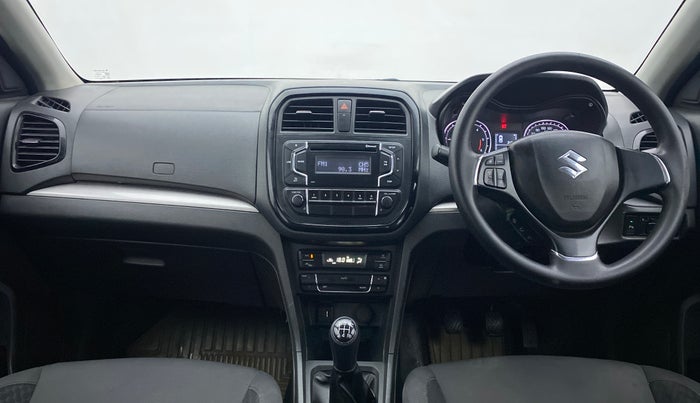 2016 Maruti Vitara Brezza ZDI, Diesel, Manual, 98,637 km, Dashboard
