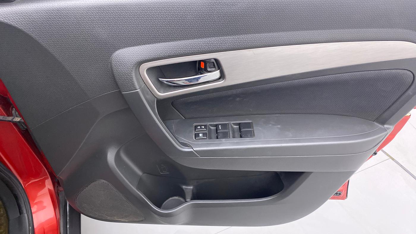 2016 Maruti Vitara Brezza ZDI, Diesel, Manual, 98,637 km, Driver Side Door Panels Control