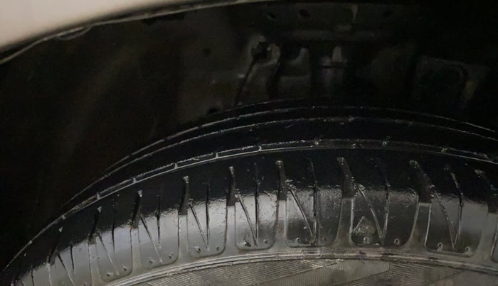 2016 Honda City 1.5L I-VTEC V MT, Petrol, Manual, 73,241 km, Right Front Tyre Tread