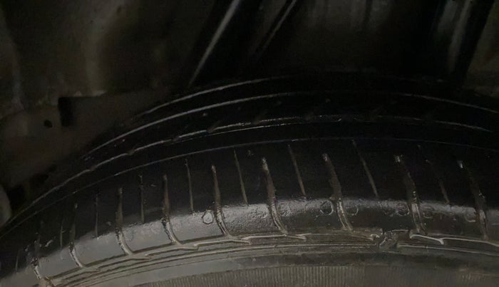 2016 Honda City 1.5L I-VTEC V MT, Petrol, Manual, 73,241 km, Left Rear Tyre Tread