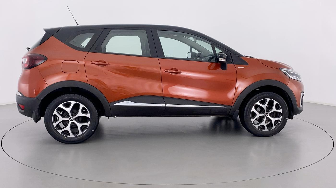 2017 Renault Captur 1.5 PLATINE DIESEL, Diesel, Manual, 50,144 km, Right Side View