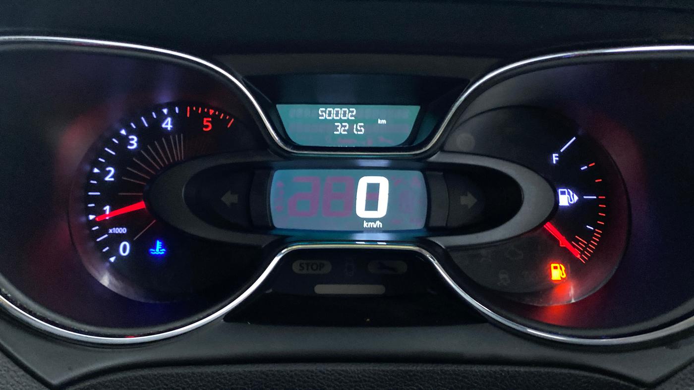 2017 Renault Captur 1.5 PLATINE DIESEL, Diesel, Manual, 50,144 km, Odometer Image
