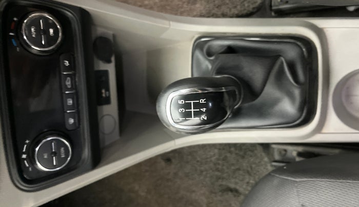 2020 Tata Tiago XZ(O) PETROL, Petrol, Manual, 35,954 km, Gear Lever