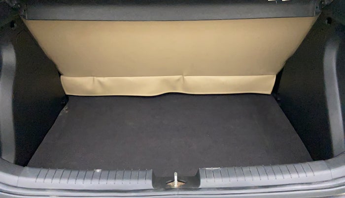 2016 Hyundai Elite i20 SPORTZ 1.2, Petrol, Manual, 35,362 km, Boot Inside