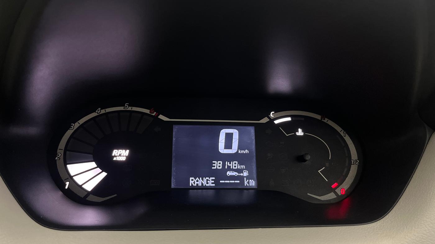 2021 Nissan MAGNITE XL, Petrol, Manual, 38,101 km, Odometer Image