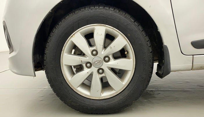 2014 Hyundai Xcent SX 1.2 (O), Petrol, Manual, 75,576 km, Left Front Wheel