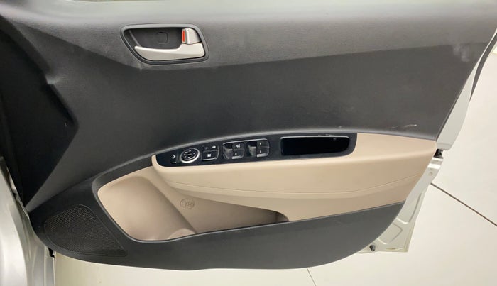 2014 Hyundai Xcent SX 1.2 (O), Petrol, Manual, 75,576 km, Driver Side Door Panels Control