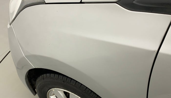 2014 Hyundai Xcent SX 1.2 (O), Petrol, Manual, 75,576 km, Left fender - Slightly dented