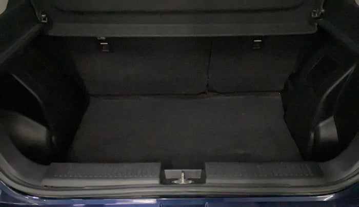 2023 Maruti FRONX DELTA PLUS 1.2L AGS, Petrol, Automatic, 23,534 km, Boot Inside