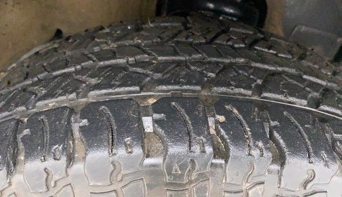 2020 Mahindra Thar LX HARD TOP 4WD MT, Diesel, Manual, 11,945 km, Right Front Tyre Tread