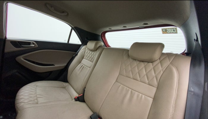 2014 Hyundai Elite i20 ASTA 1.2, Petrol, Manual, 80,824 km, Right Side Rear Door Cabin