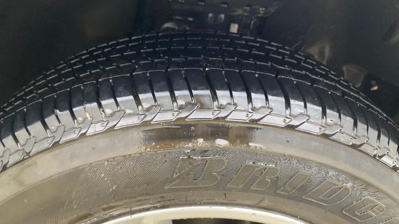 2020 Tata Harrier XZ 2.0L, Diesel, Manual, 76,170 km, Right Front Tyre Tread