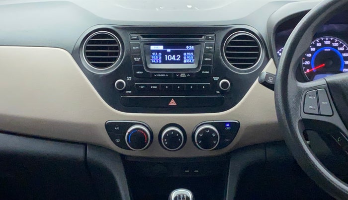 2015 Hyundai Grand i10 SPORTZ 1.2 KAPPA VTVT, Petrol, Manual, 70,563 km, Air Conditioner