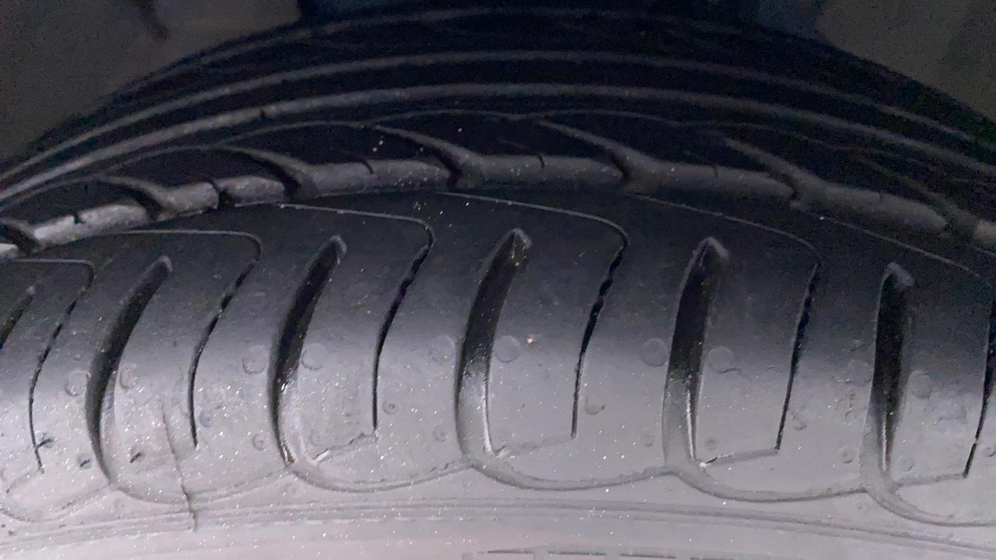 2020 Ford Ecosport 1.5 TITANIUM PLUS TI VCT AT, Petrol, Automatic, 6,291 km, Left Front Tyre Tread