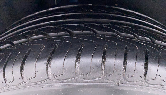 2020 Ford Ecosport 1.5 TITANIUM PLUS TI VCT AT, Petrol, Automatic, 6,291 km, Right Rear Tyre Tread