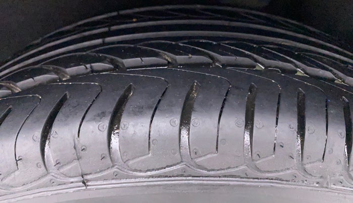 2020 Ford Ecosport 1.5 TITANIUM PLUS TI VCT AT, Petrol, Automatic, 6,291 km, Left Rear Tyre Tread