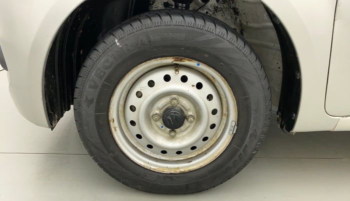 2019 Maruti New Wagon-R LXI CNG 1.0, CNG, Manual, 41,819 km, Left Front Wheel